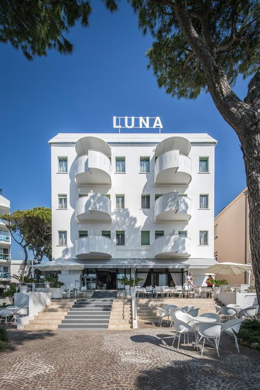 Hotel Luna Lignano Sabbiadoro Luaran gambar