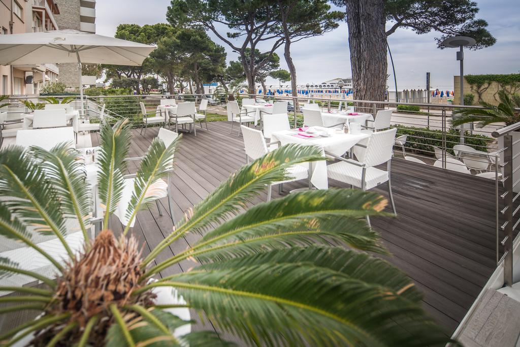 Hotel Luna Lignano Sabbiadoro Luaran gambar