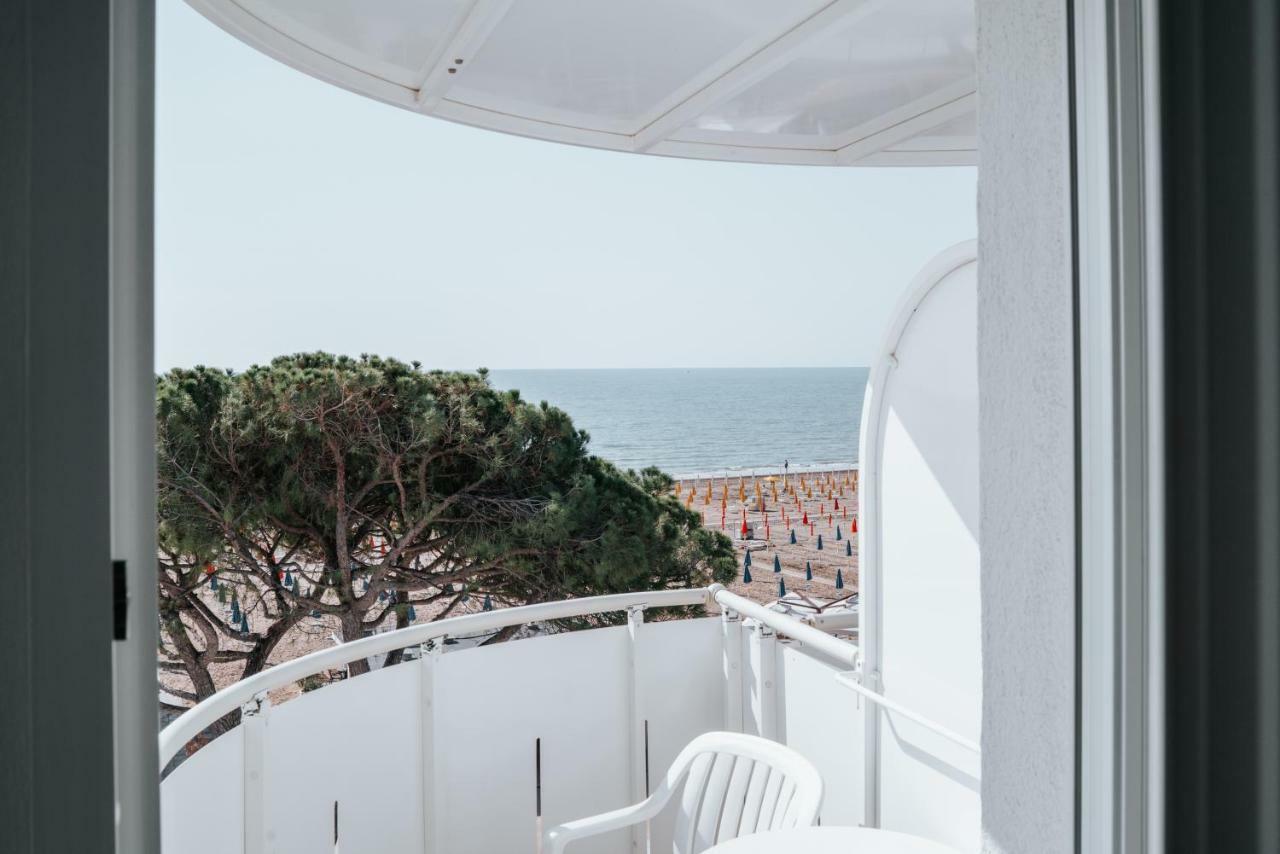 Hotel Luna Lignano Sabbiadoro Luaran gambar