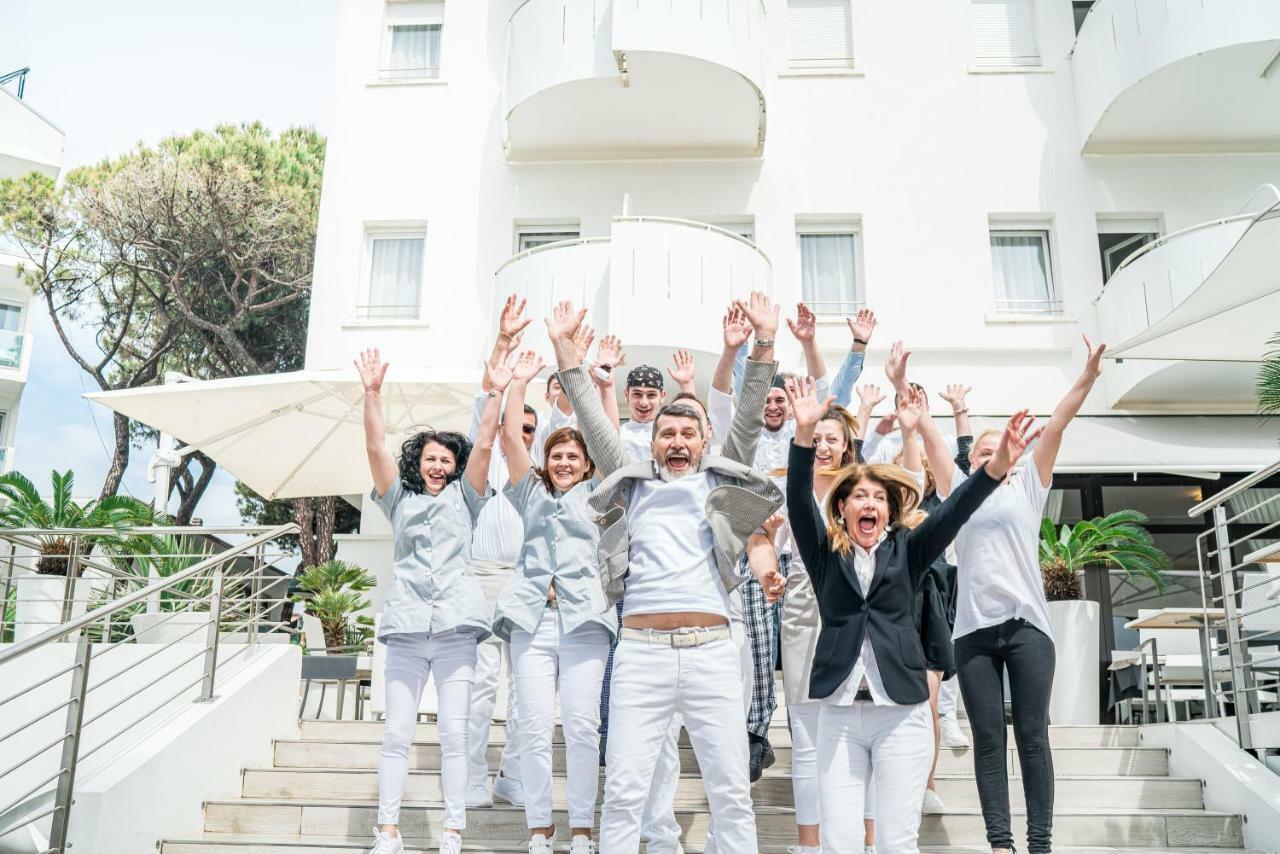 Hotel Luna Lignano Sabbiadoro Luaran gambar